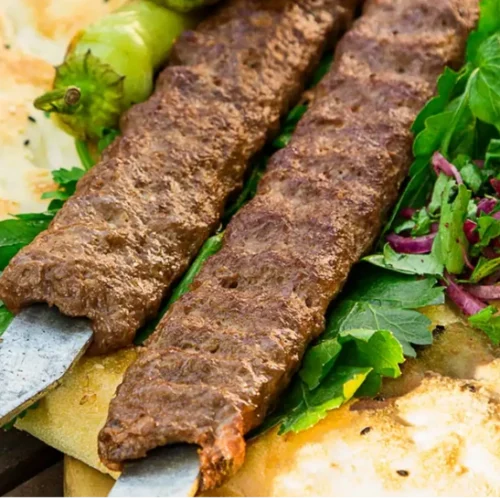 Balkayseri Adana Kebap Spieße (würzig) – 650g vakuumiert – Bild 2